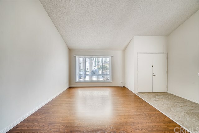 Property Photo:  5122 Rotherham Circle  CA 92683 