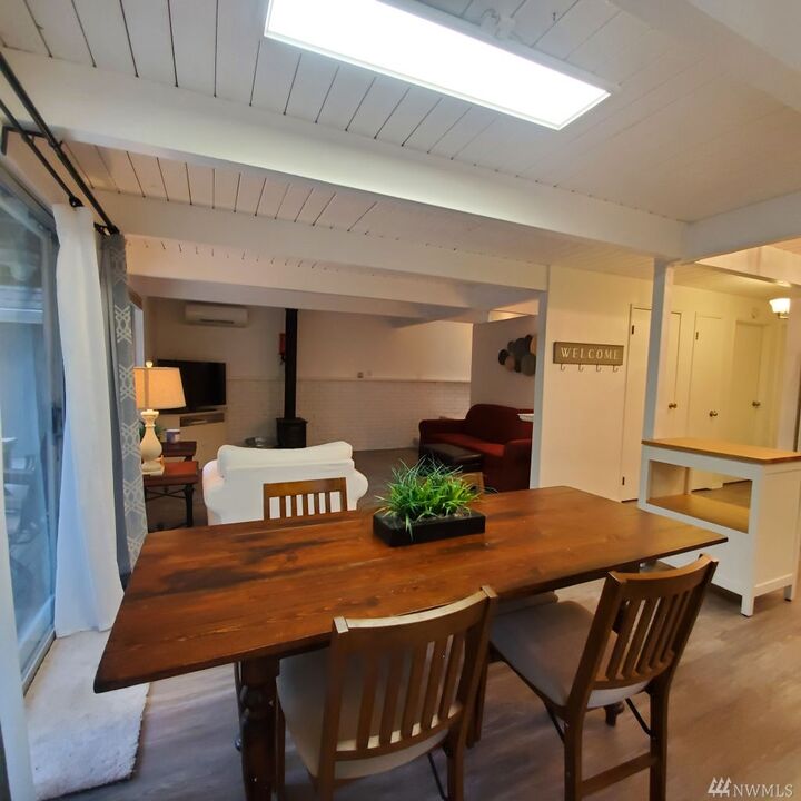 Property Photo: 337 E Pointes Drive E WA 98584