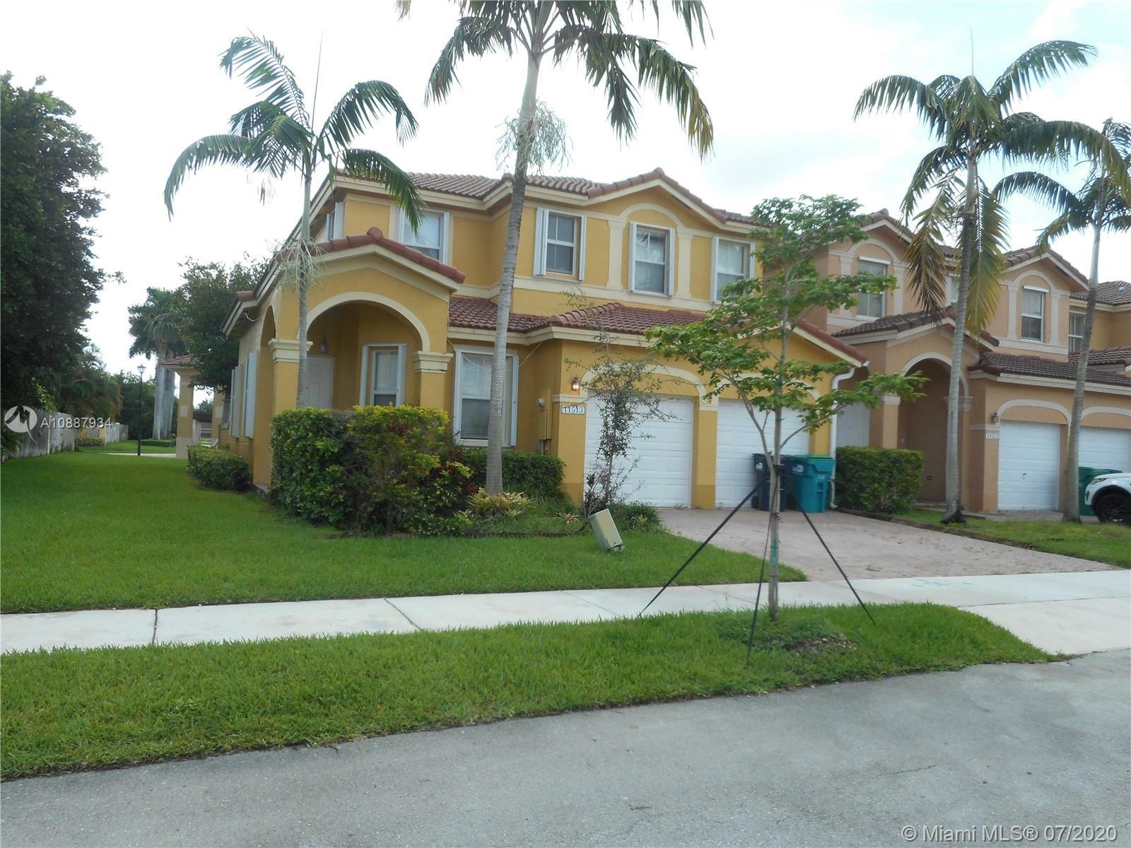 Property Photo: 11513 SW 137th Psge - FL 33186