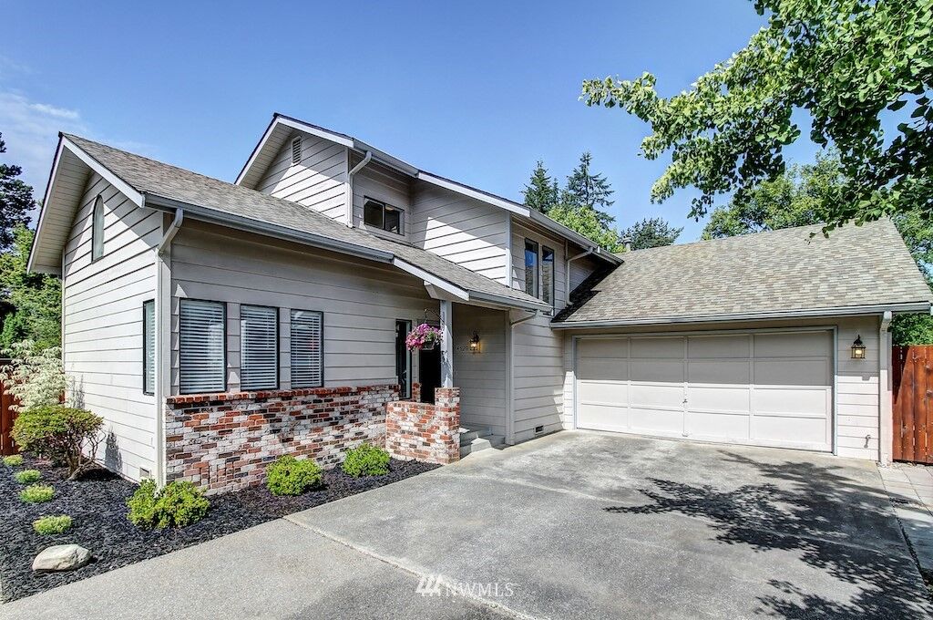 Property Photo:  4529  183rd Place SW  WA 98037 