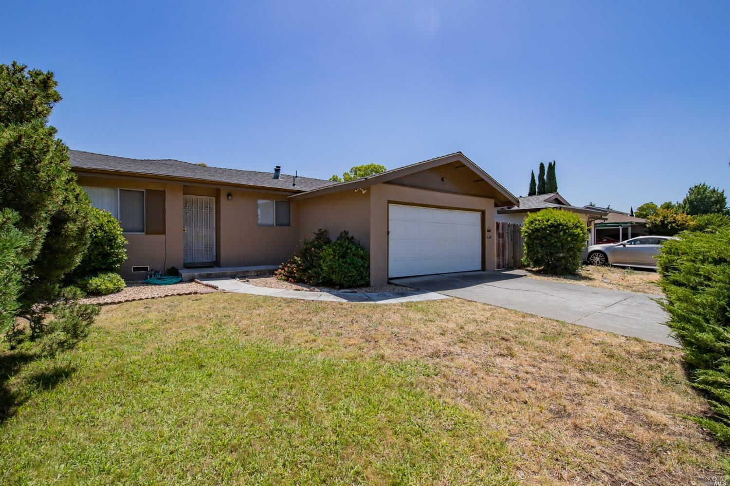 207 Atlantic Avenue  Fairfield CA 94533 photo