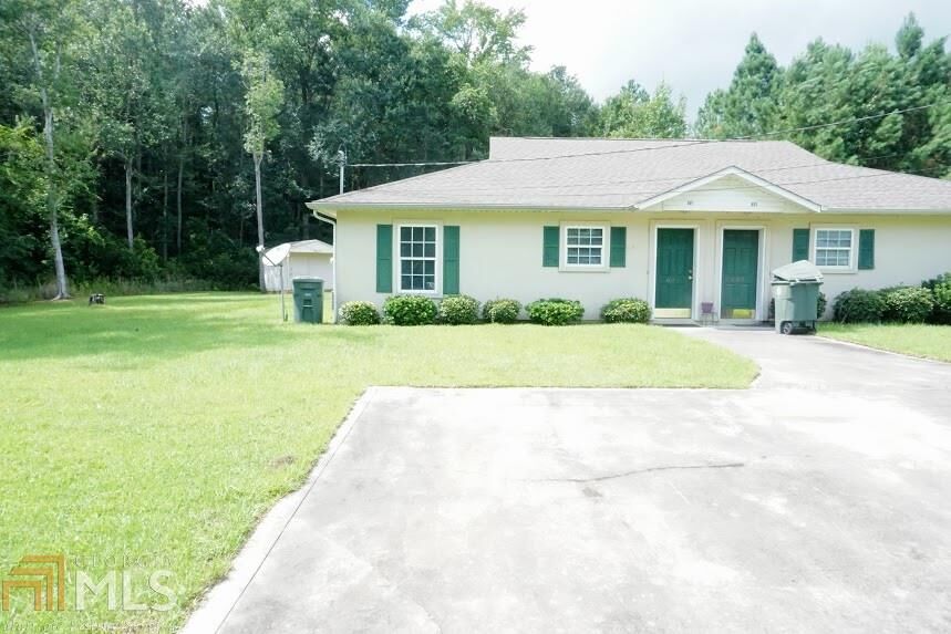 Property Photo:  601 E Lawnwood Ave A  GA 31548 