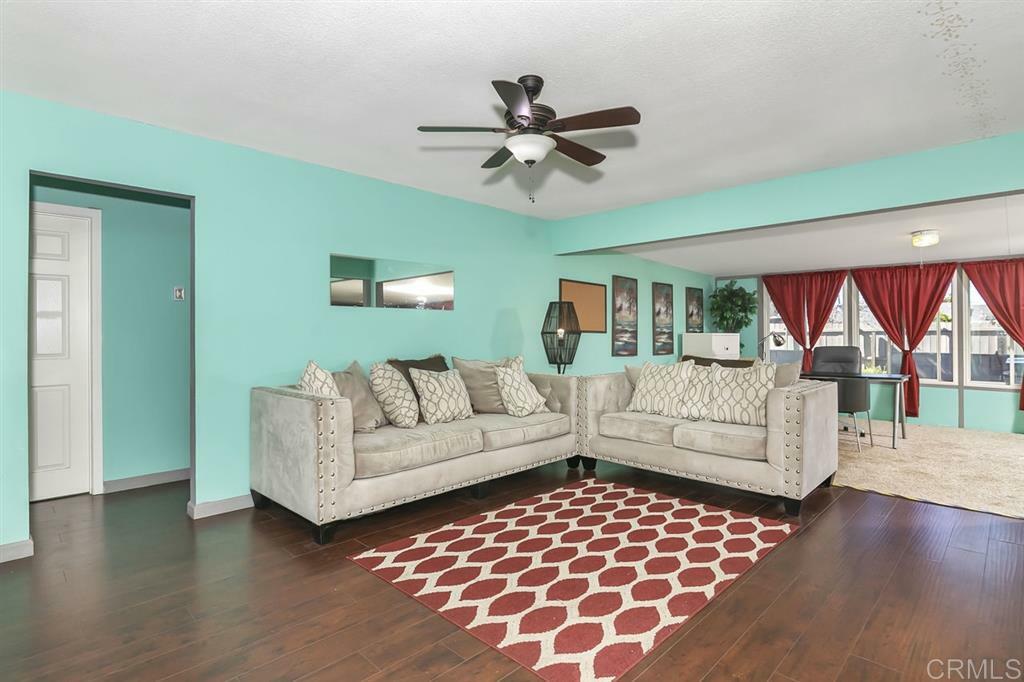 Property Photo: 468 Hightree Place CA 92114