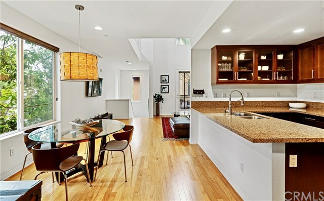 Property Photo: 573 Rockefeller CA 92612