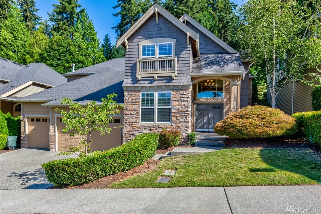 Property Photo:  19502 SE 27th Place  WA 98075 