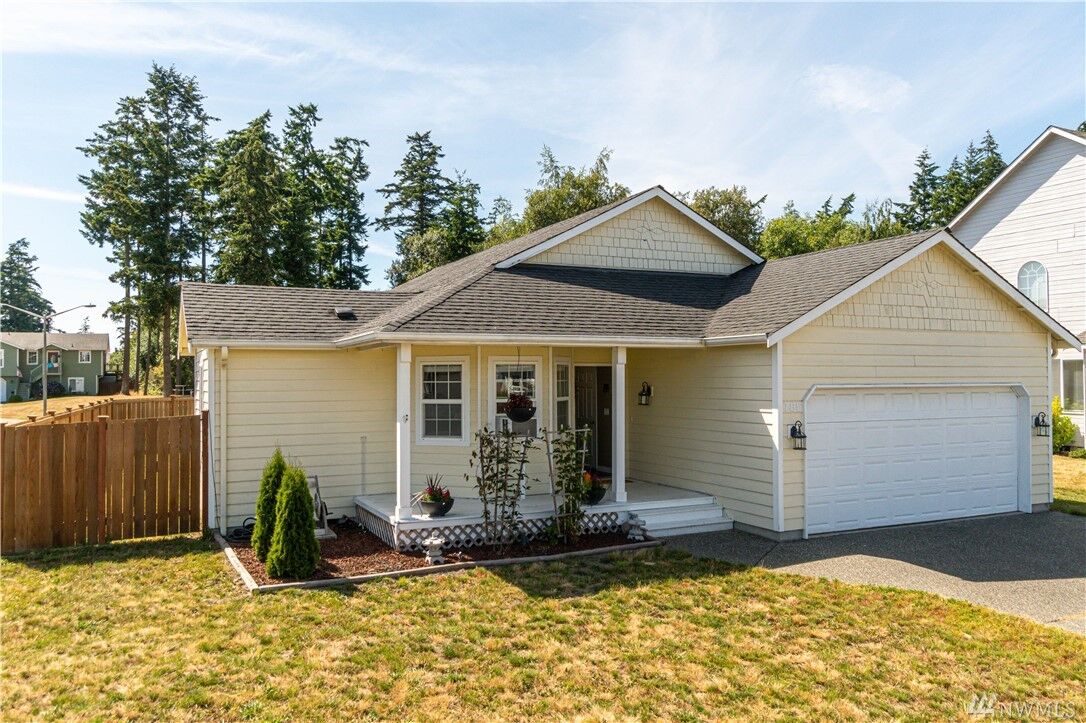 Property Photo: 785 SW Puffin Street WA 98277