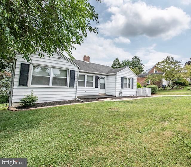 Property Photo:  1345 Hill Street  PA 17403 