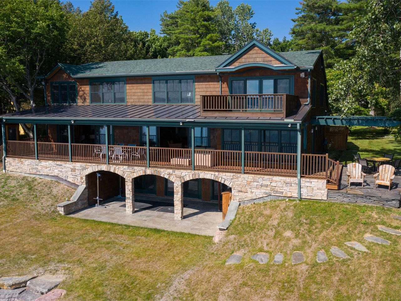 Property Photo: 116 Sunset Cliff VT 05408