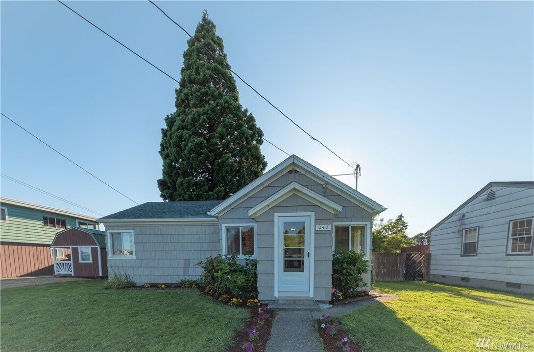 Property Photo: 247 SW 16th Street WA 98532