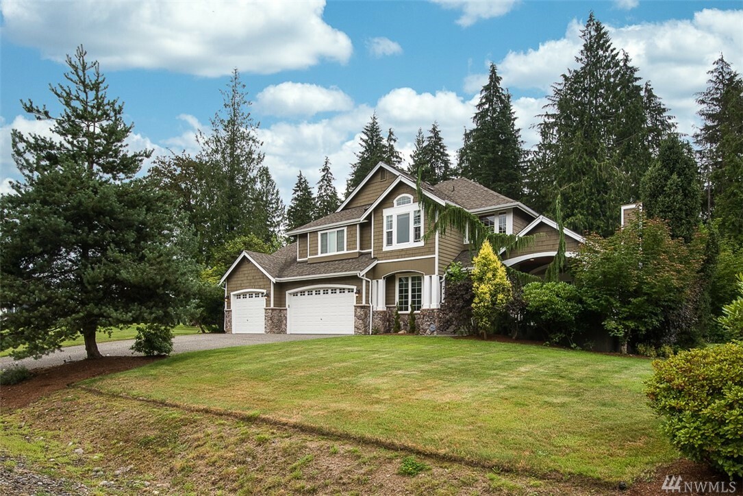 Property Photo:  25208 149th Place SE  WA 98272 