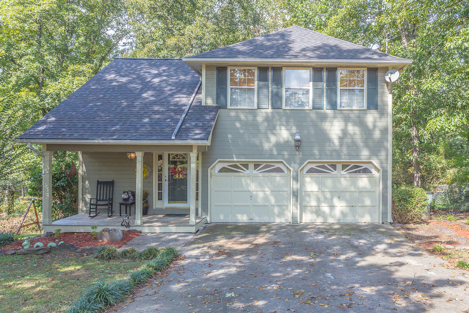 Property Photo:  602 Danbury Dr  GA 30740 