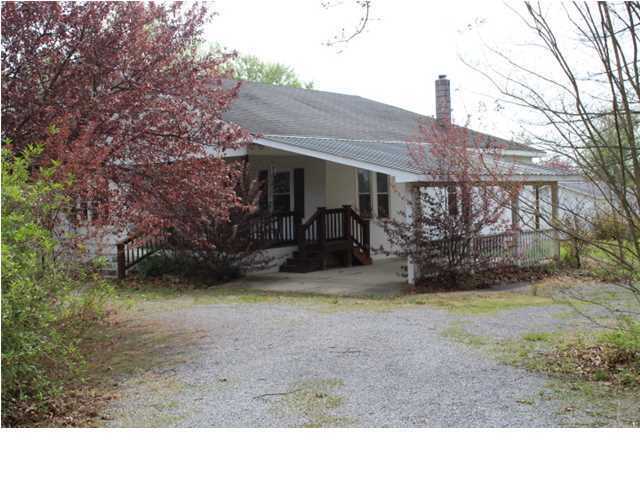 Property Photo: 270 County Road 141 AL 35966