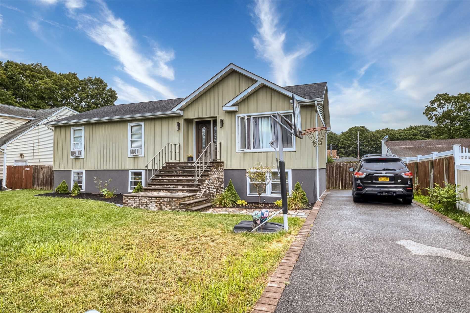 Property Photo: 39 E Alcolade Drive NY 11967