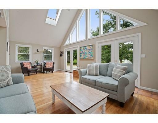 Property Photo: 52 Canterbury St MA 02043