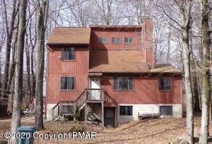 Property Photo:  662 Country Place Drive  PA 18466 