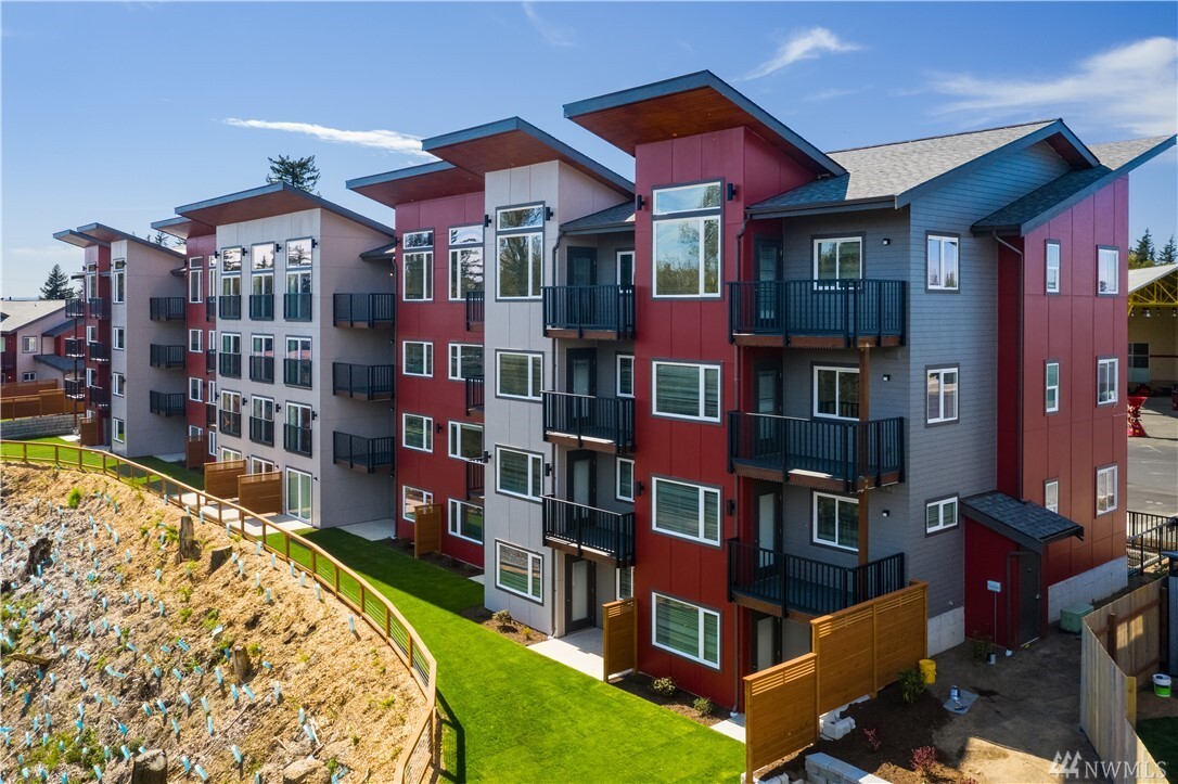 Property Photo: 1882 Front Street 301 WA 98264