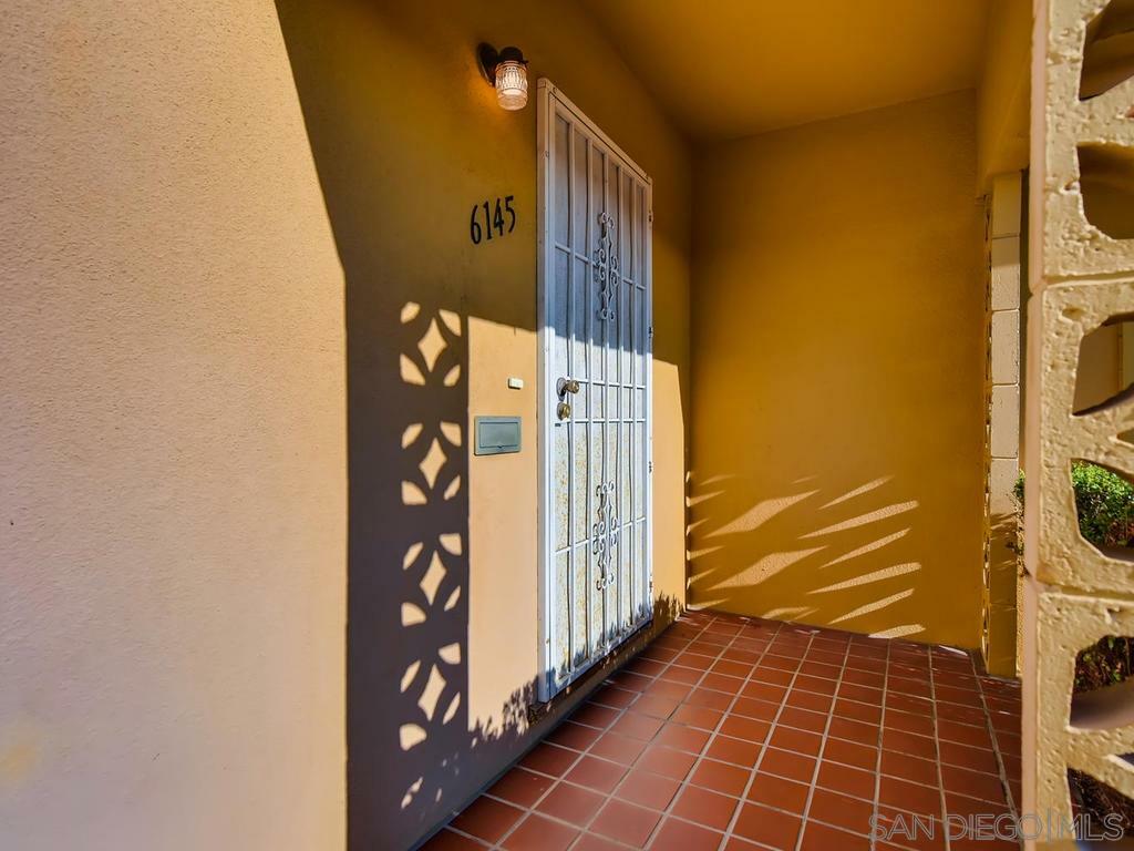 Property Photo:  6145 Loukelton Circle  CA 92120 