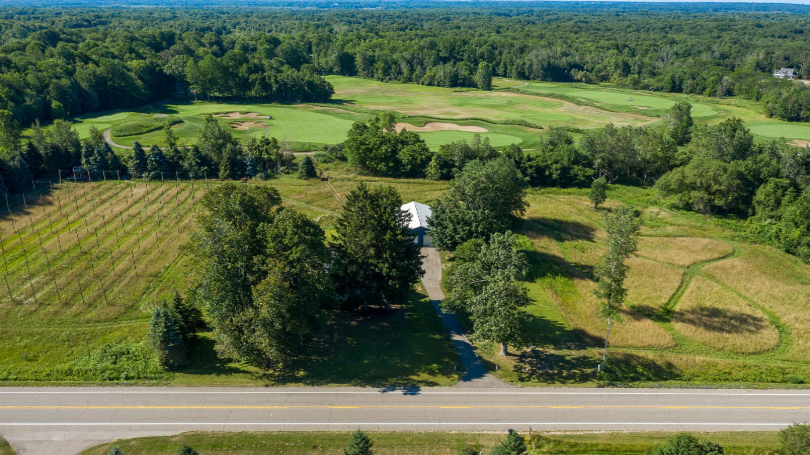 Property Photo:  6164 136th Avenue  MI 49453 