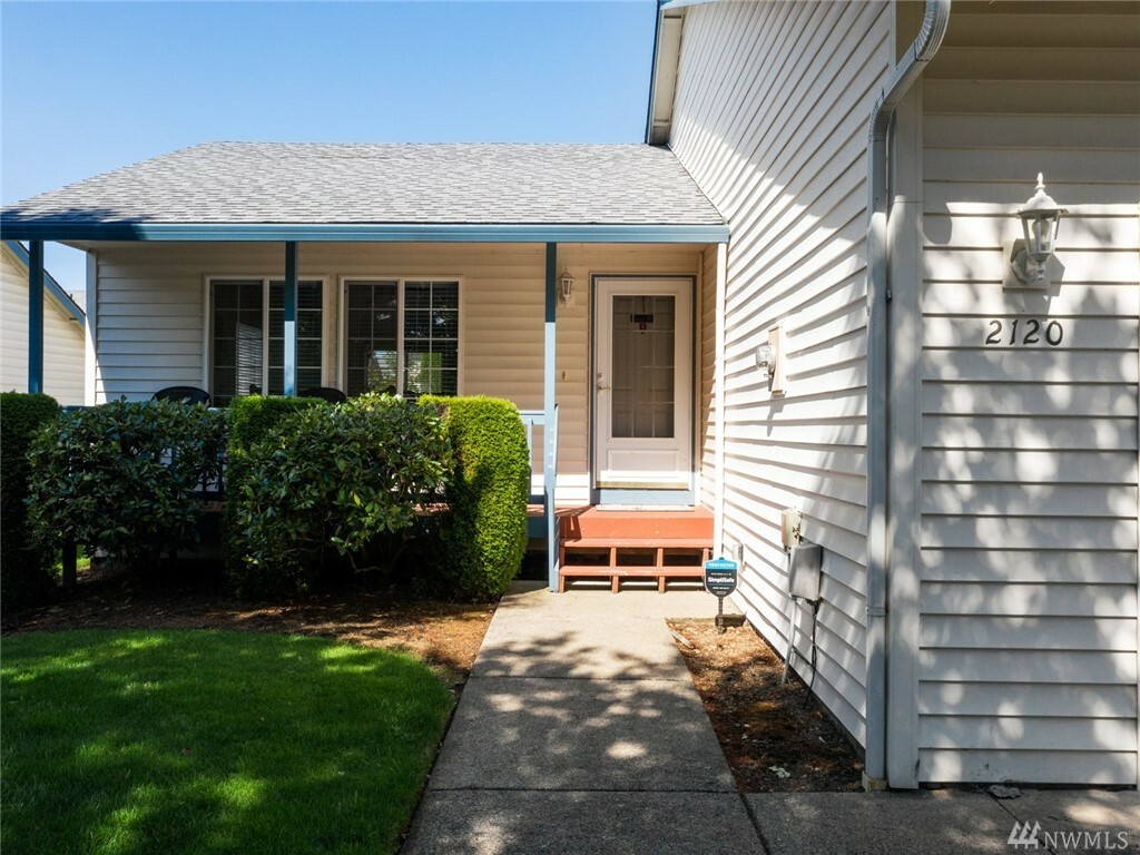 Property Photo:  2120 NE 79th Ave  WA 98664 