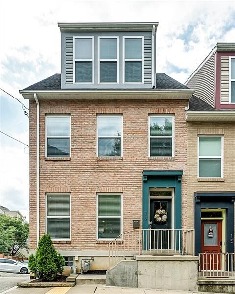 13 Alpine Ave  Central North Side PA 15212 photo