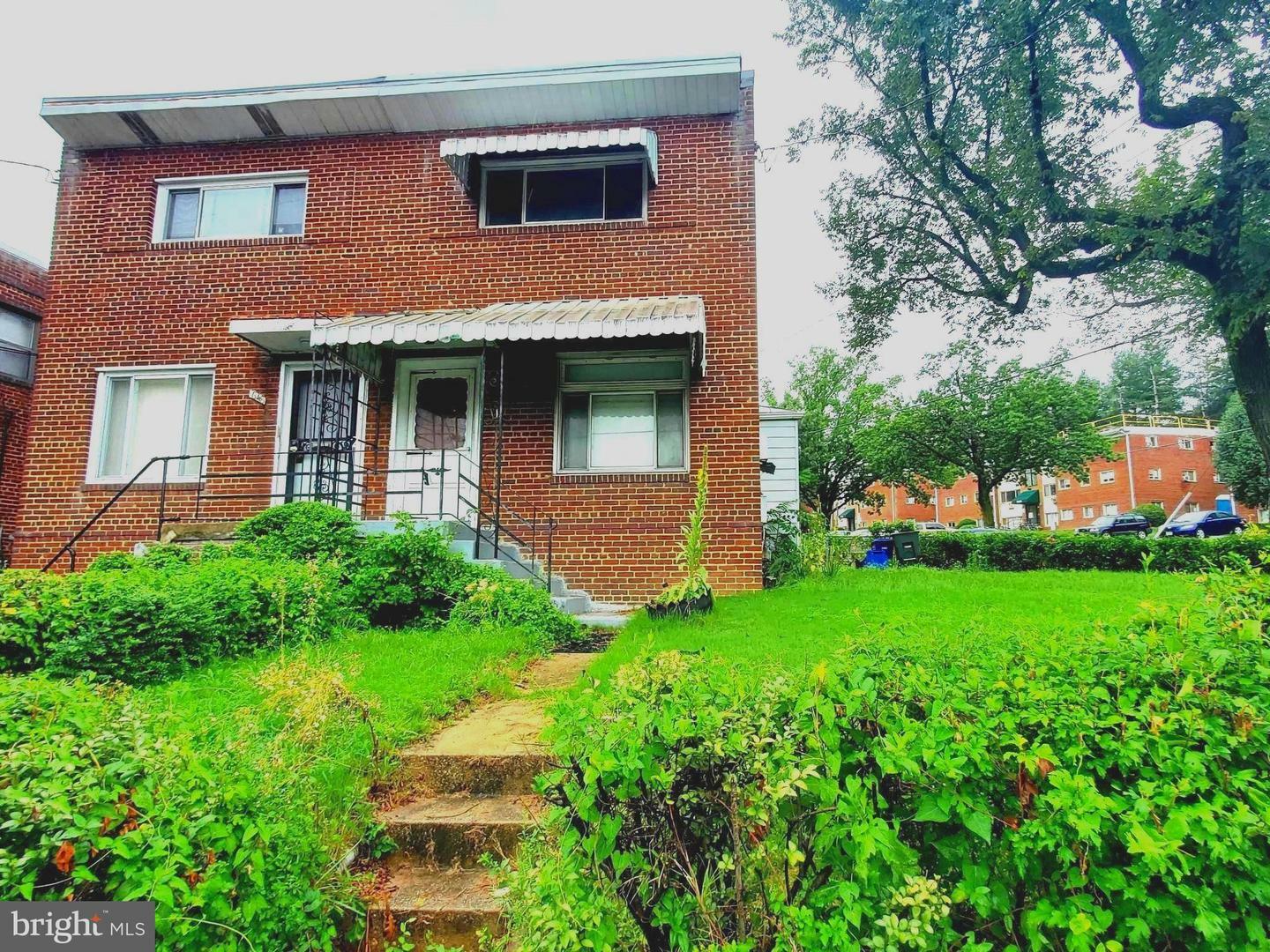Property Photo: 650 Riggs Road NE DC 20011