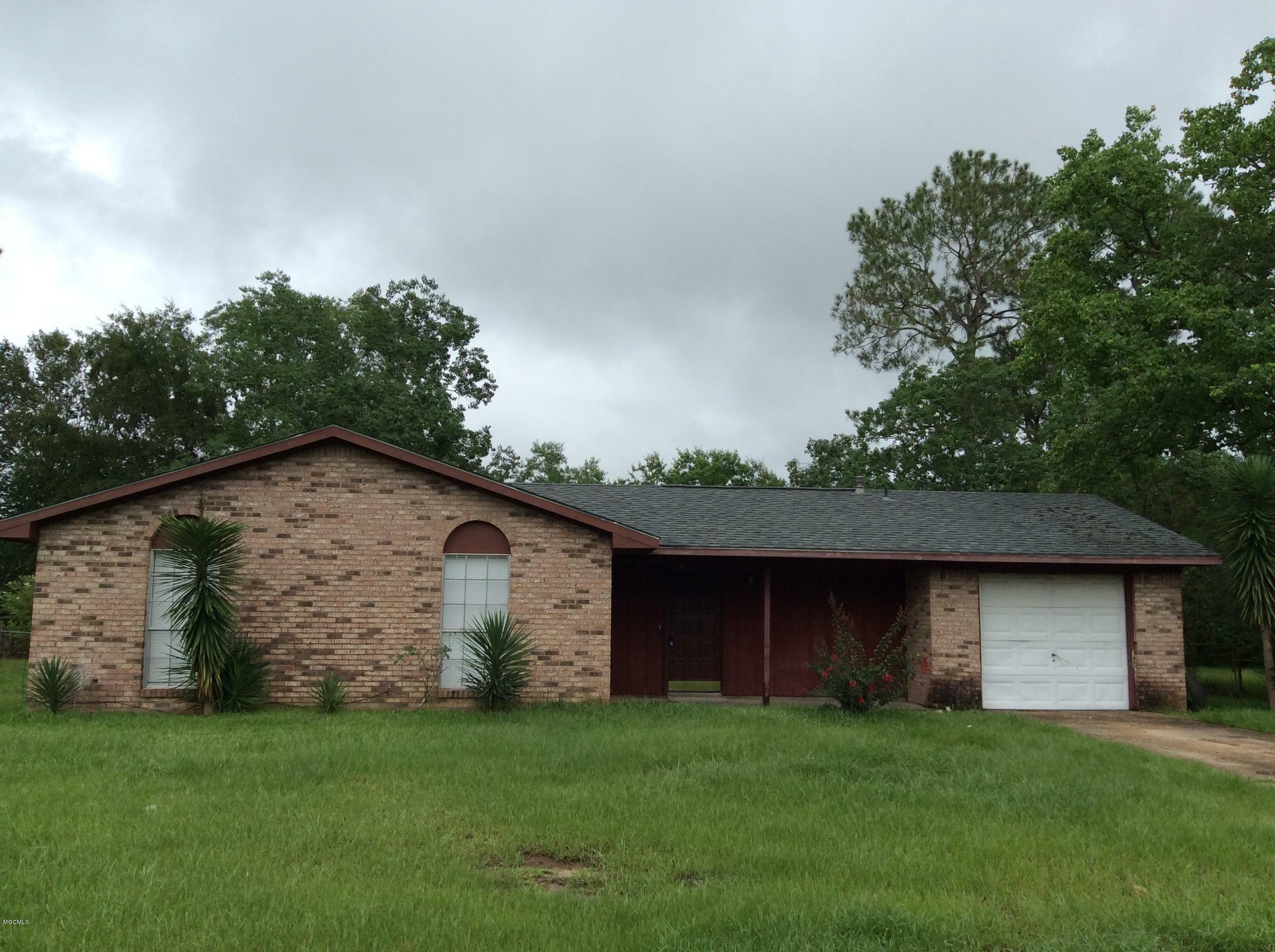 Property Photo:  904 Sweetgum Drive  MS 39503 