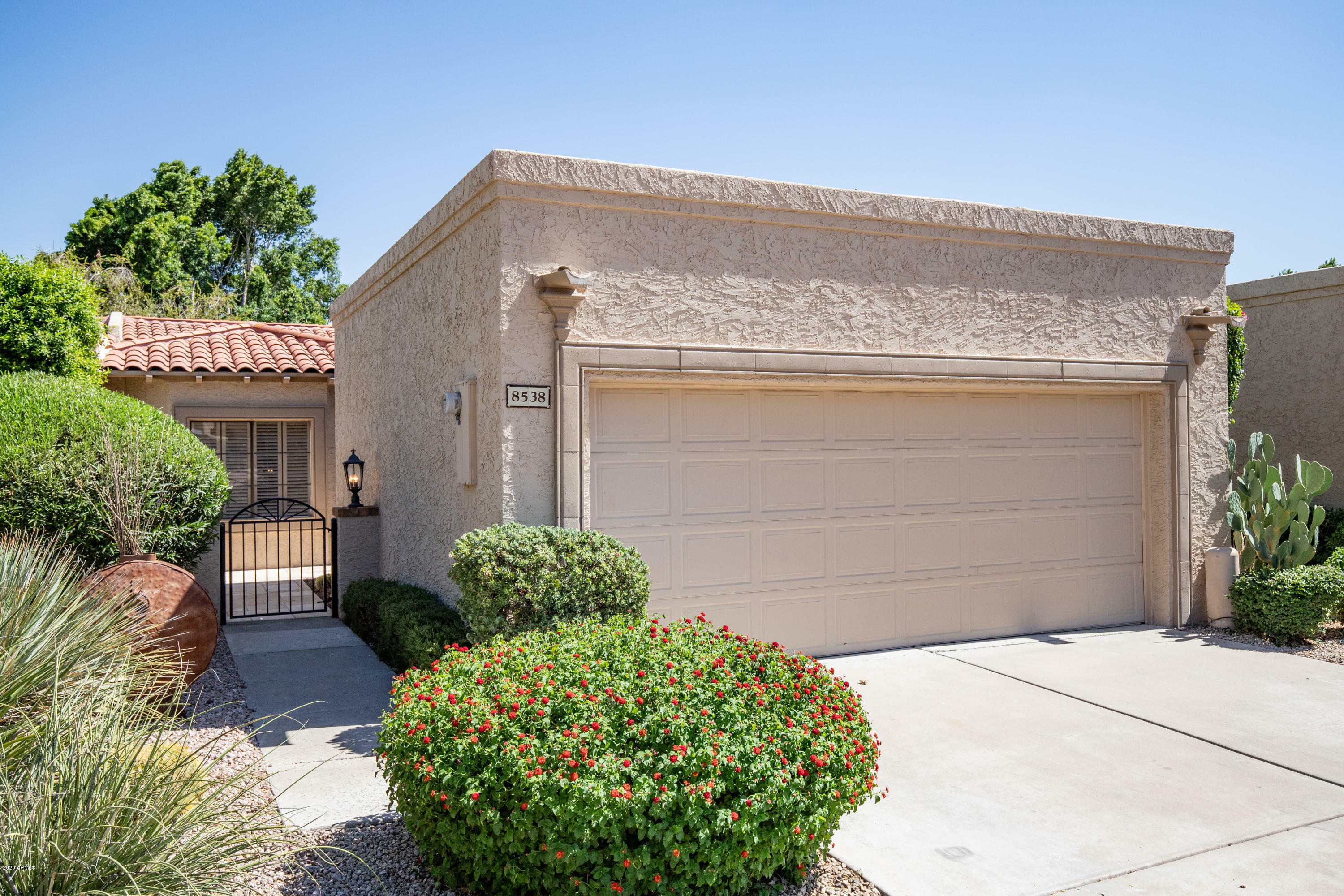 Property Photo:  8538 N 84th Place  AZ 85258 