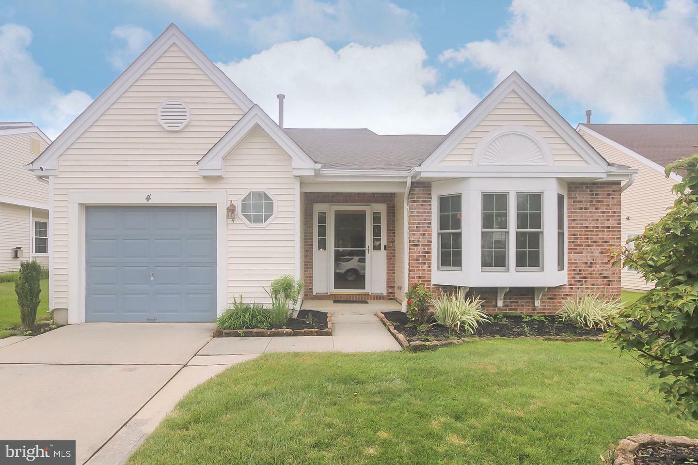 Property Photo: 4 Hillwood Drive NJ 08054