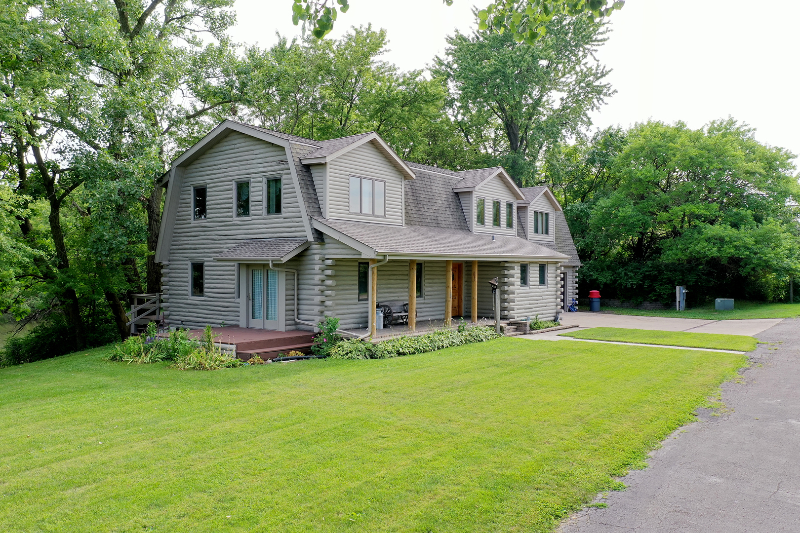 Property Photo:  24188 East 3000N Road  IL 60420 