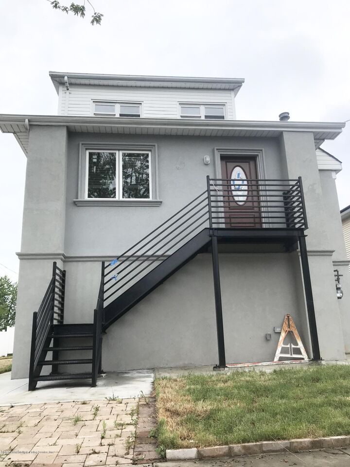 250 Wiman Avenue  Staten Island NY 10308 photo