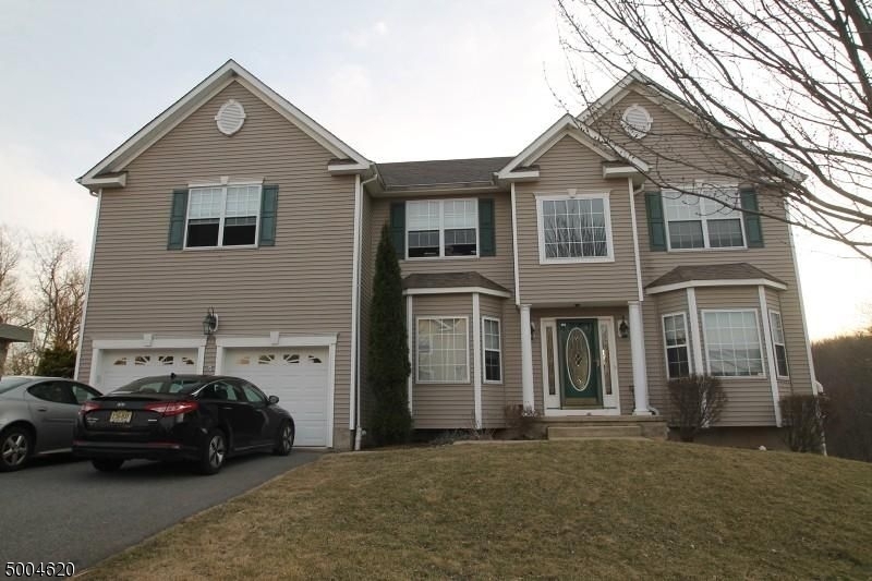 Property Photo: 707 Skyline Dr NJ 07849