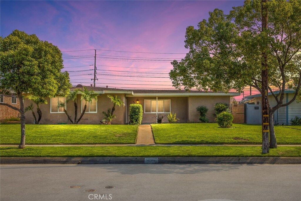Property Photo: 841 W Sharon Road CA 92374