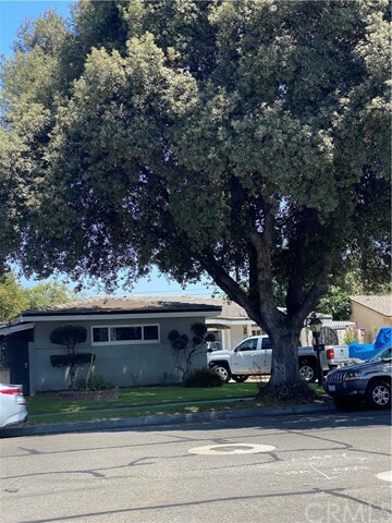 Property Photo:  2521 W Saint Andrew Place  CA 92704 