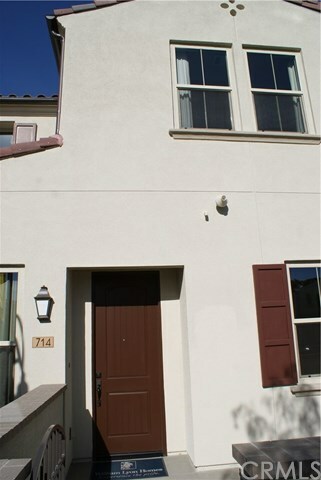 Property Photo:  714 Trailblaze  CA 92618 