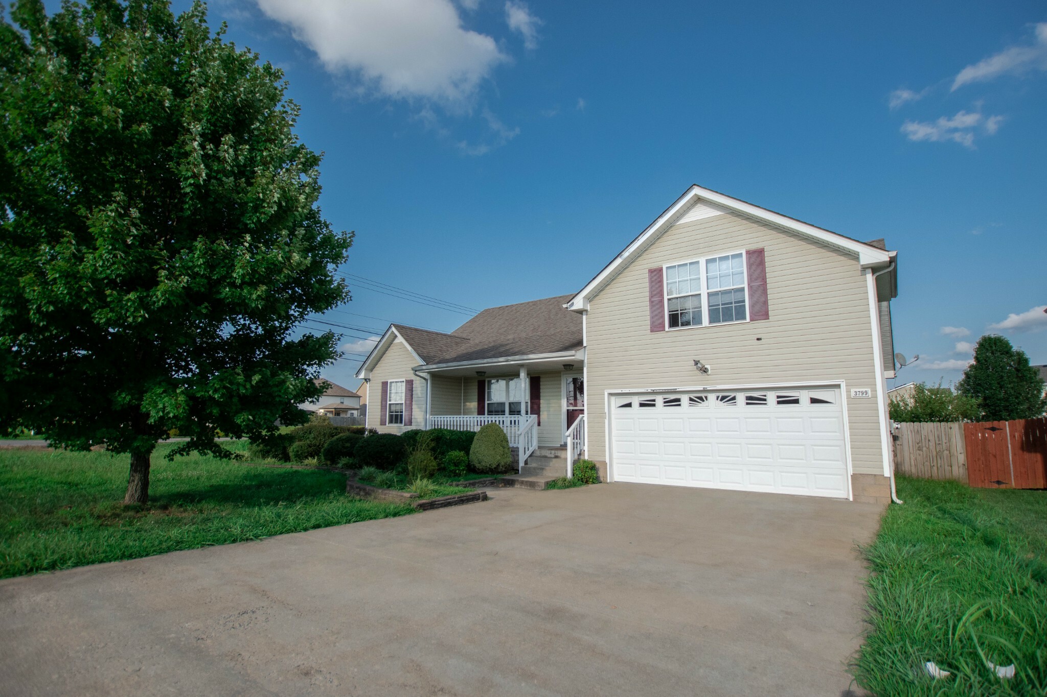 Property Photo: 3799 Cindy Jo Dr N TN 37040