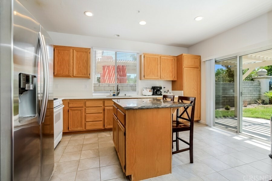 Property Photo:  25820 Hammet Circle  CA 91381 