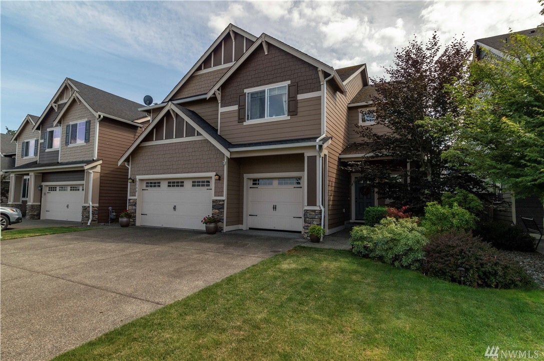 Property Photo:  3508  180th Street E  WA 98446 