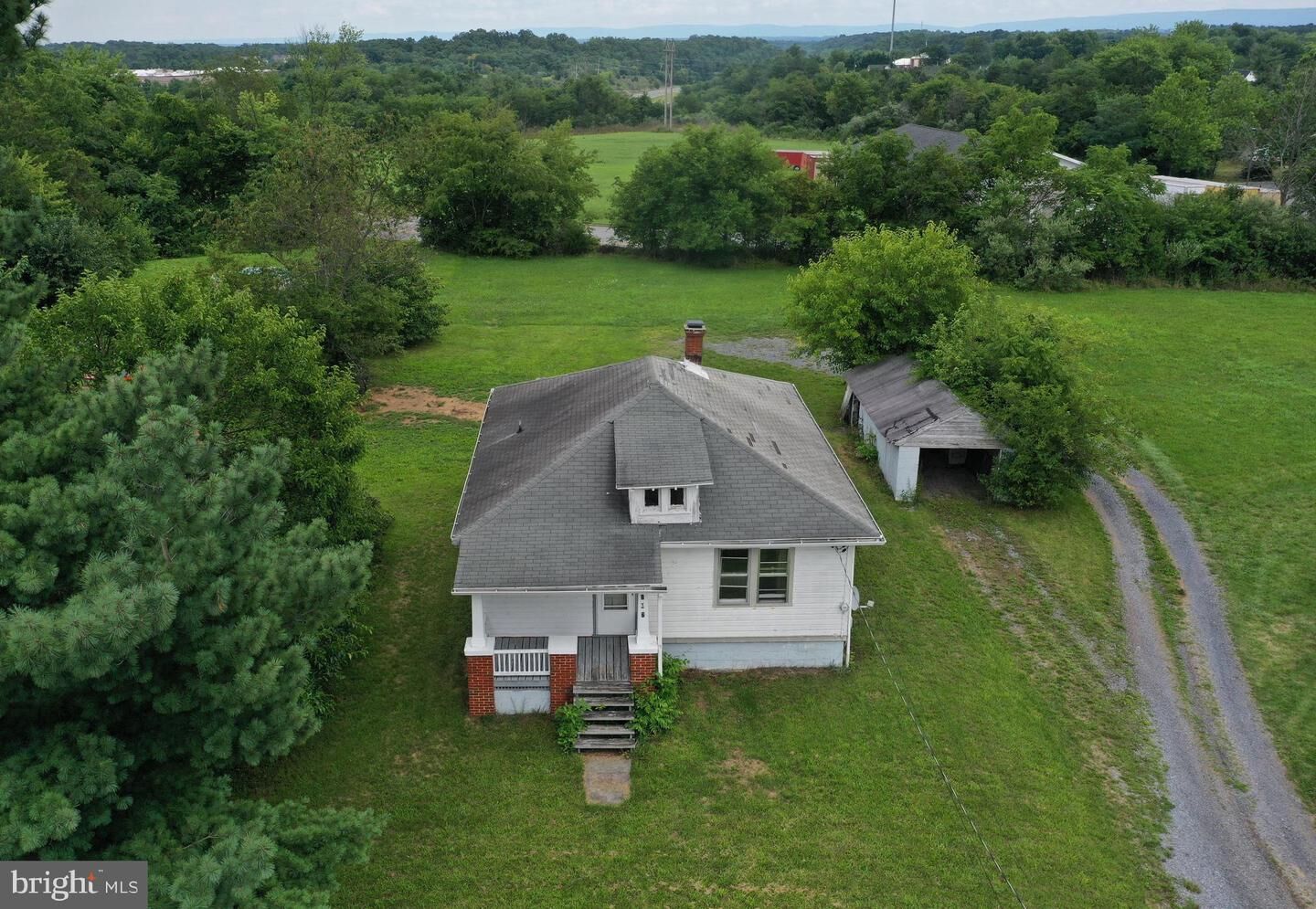 Property Photo: 152 Denny Lane VA 22603
