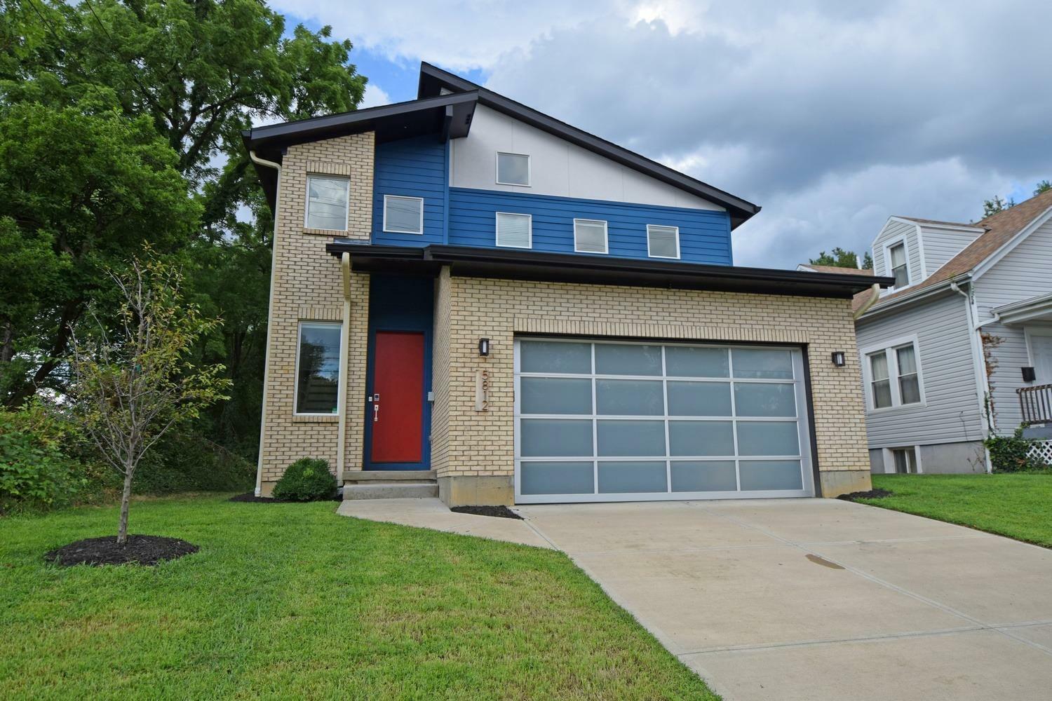 Property Photo: 5812 Bramble Ave OH 45227