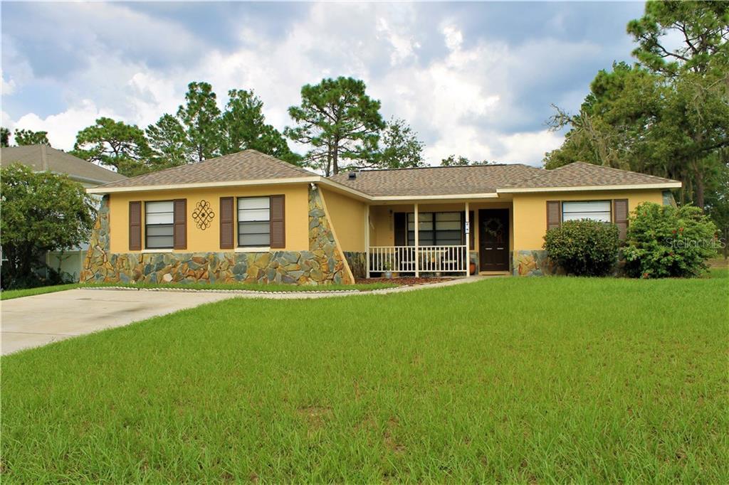 Property Photo: 3000 Fairview Road FL 34609