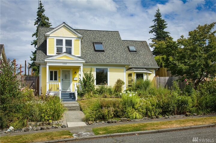 1342 Franklin St  Bellingham WA 98225 photo