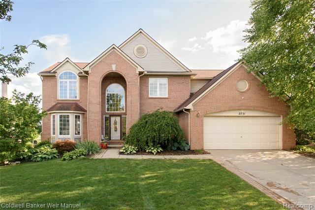 Property Photo:  2751 Ivy Hill Dr  MI 48382 
