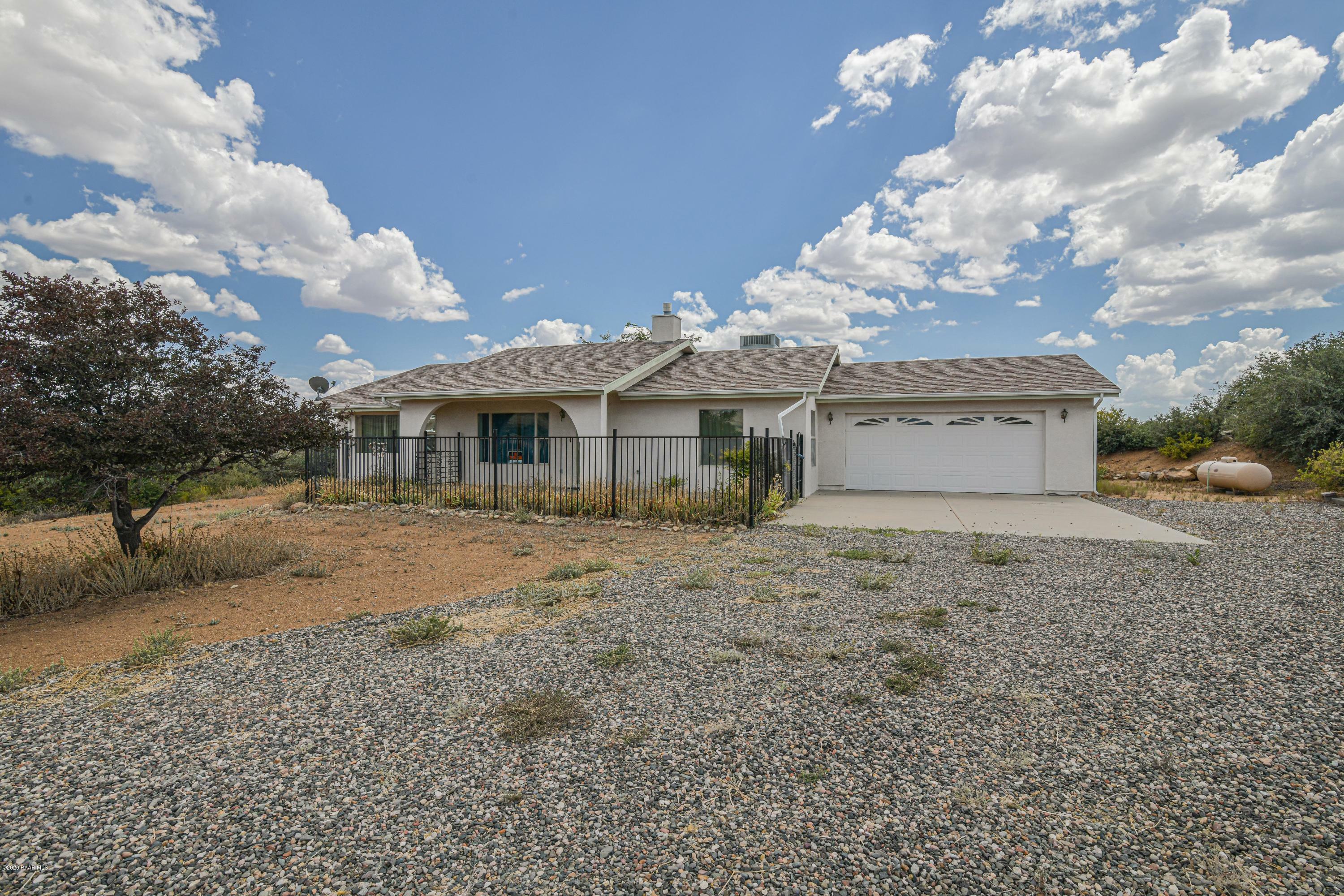 Property Photo:  17313 E Lions Crossing Rd Road  AZ 86327 