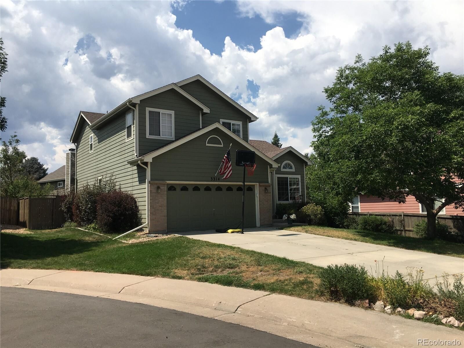 Property Photo: 3314 W Arrowleaf Court CO 80109