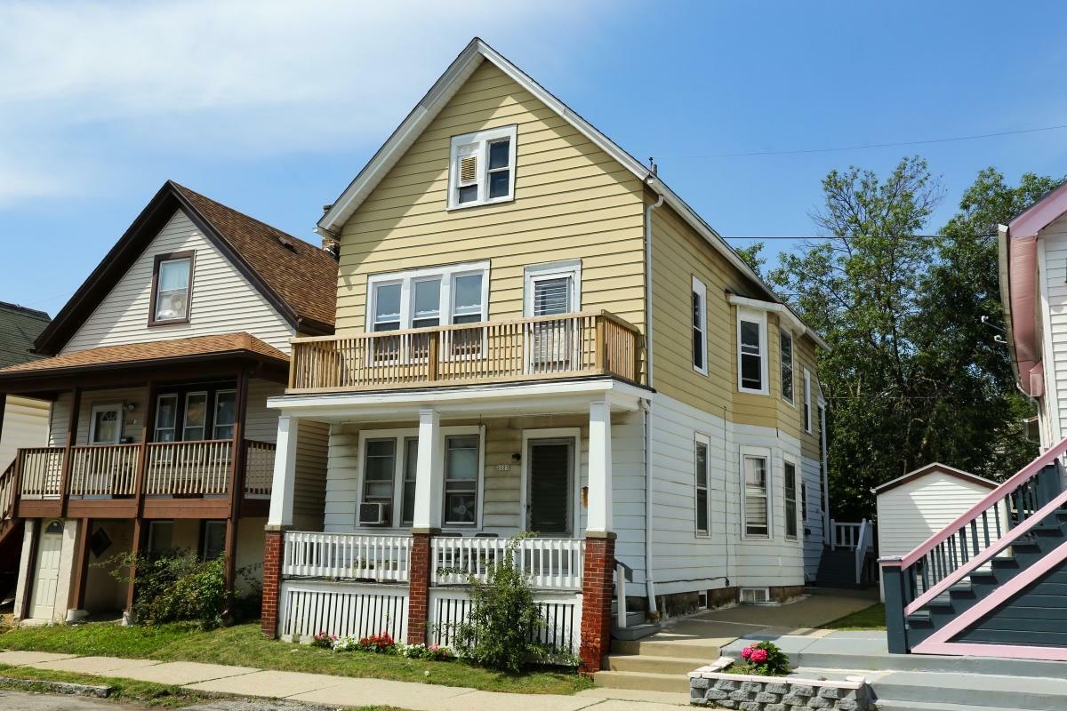 Property Photo: 2223 S 15th Pl WI 53215