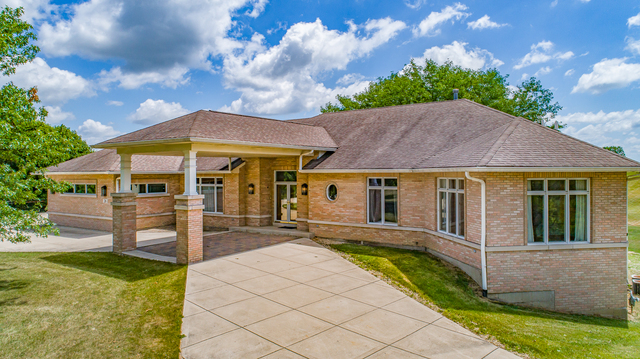 Property Photo:  26 Red Hawk Drive  IL 60543 