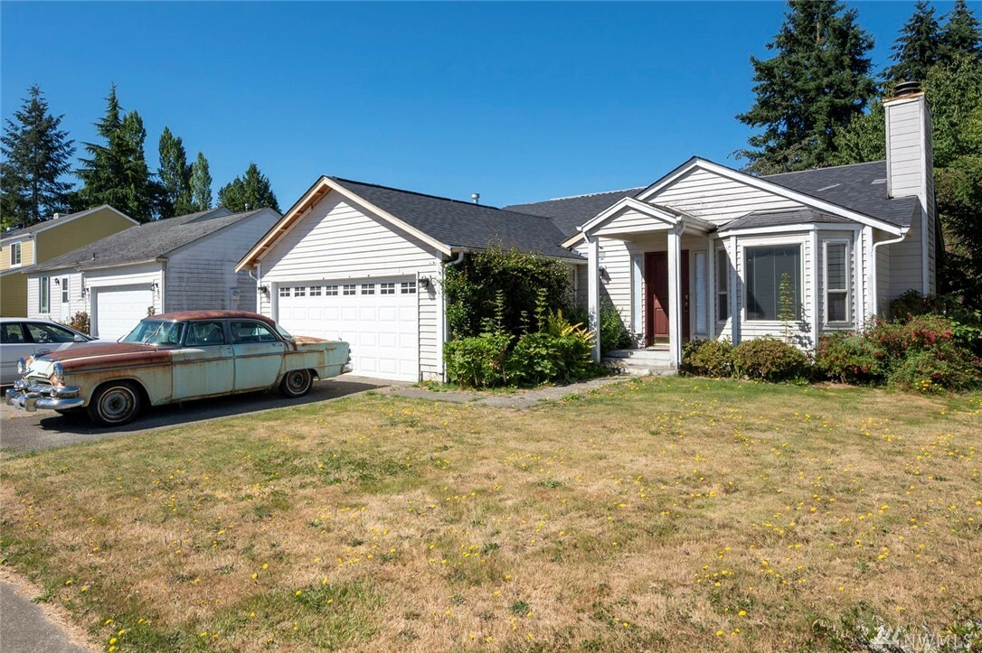 Property Photo:  17733 114th Place SE  WA 98055 