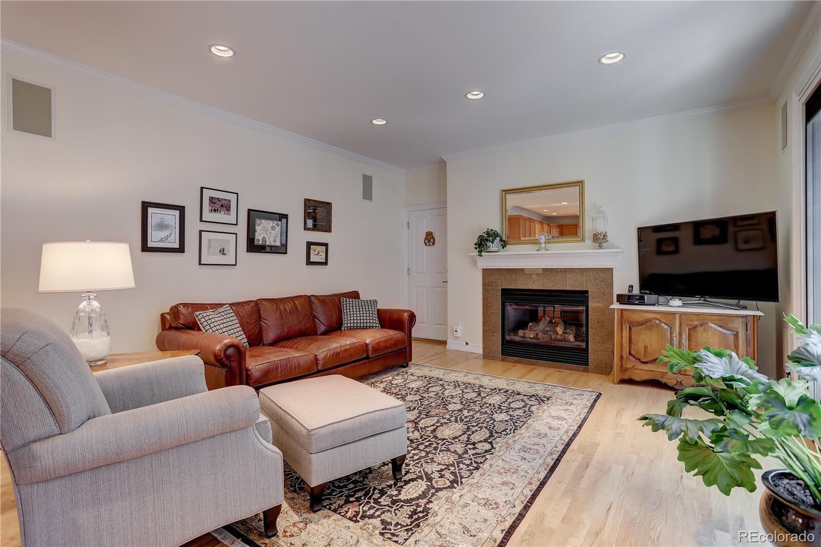 Property Photo:  536 Cook Street  CO 80206 