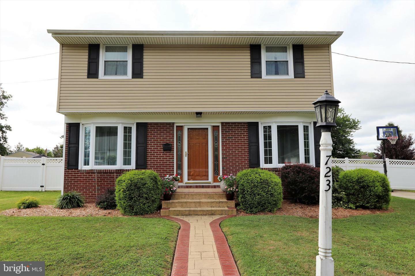 Property Photo:  723 W Helena Avenue  NJ 08083 