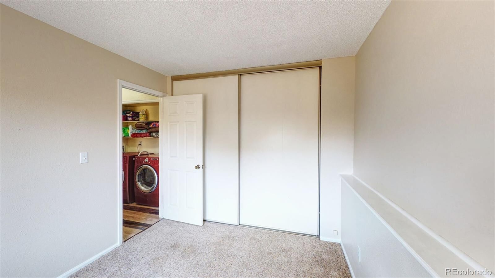 Property Photo:  17864 E Bethany Drive  CO 80013 